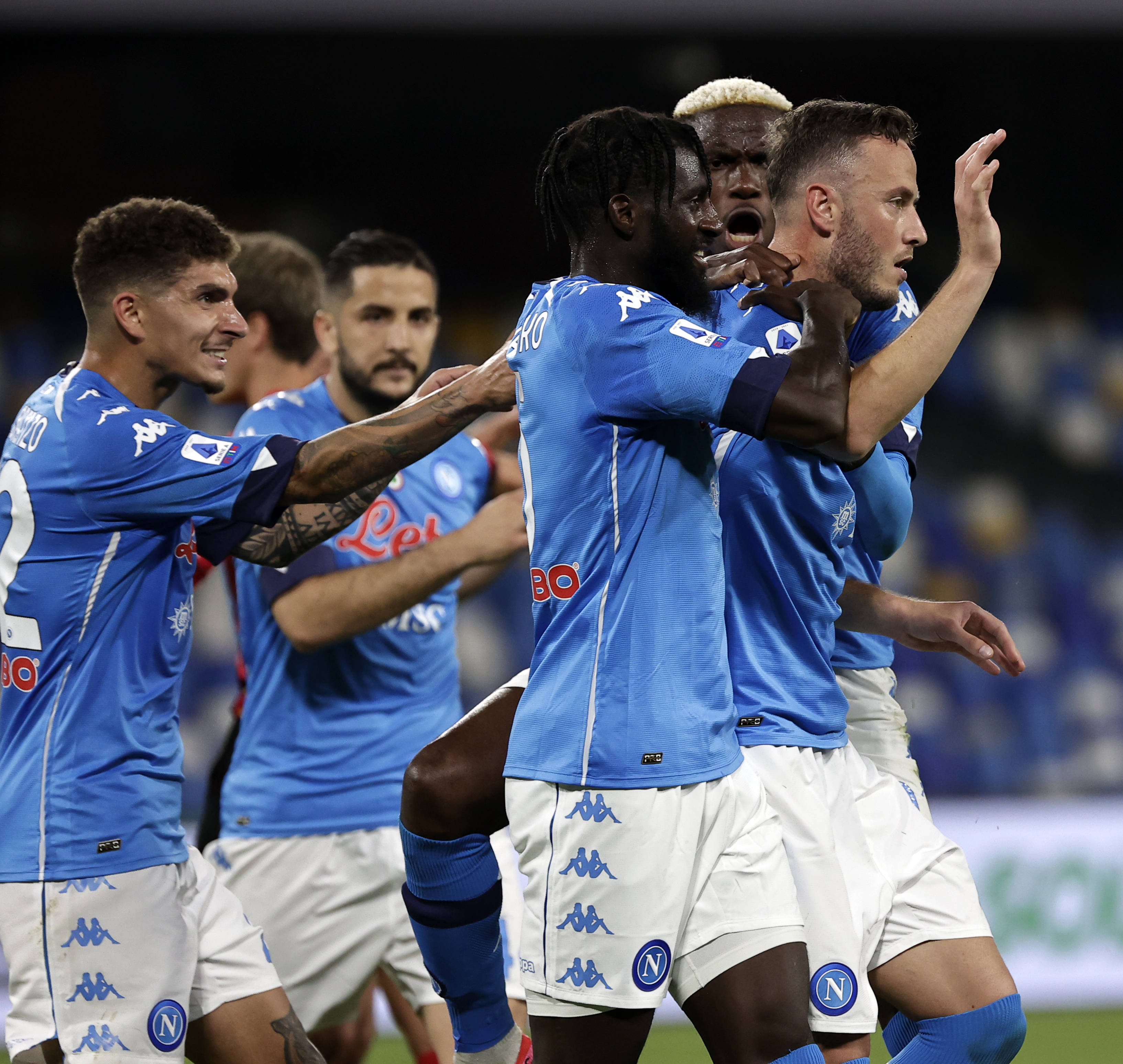 乐鱼体育网站入口-那不勒斯惨遭绝杀，惨败对手