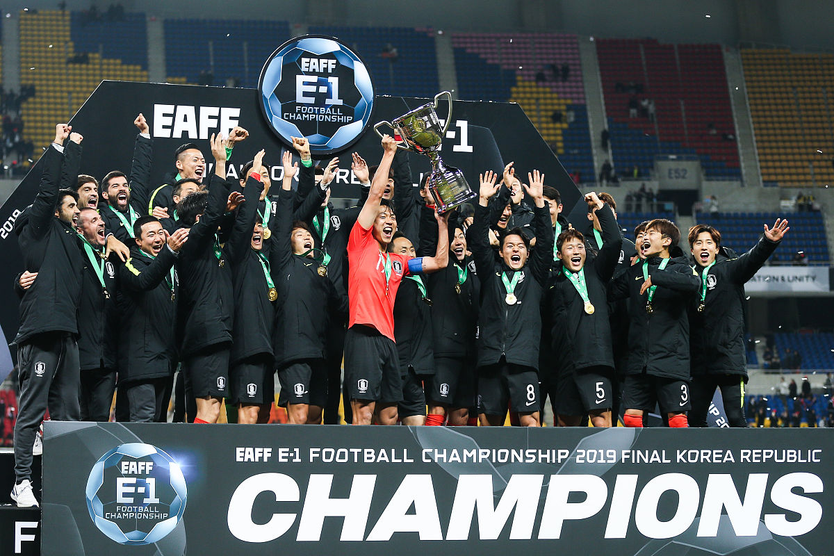 乐鱼体育地址-韩国足球联赛球队备战赛场上全力拼搏的简单介绍