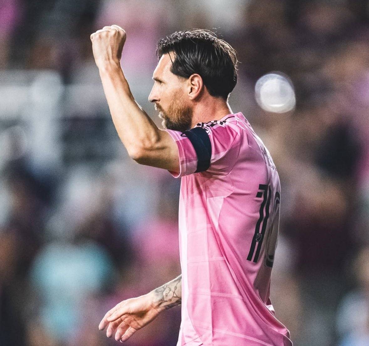 乐鱼体育在线-包含梅西因伤缺席下一场比赛，球队将如何应对？的词条