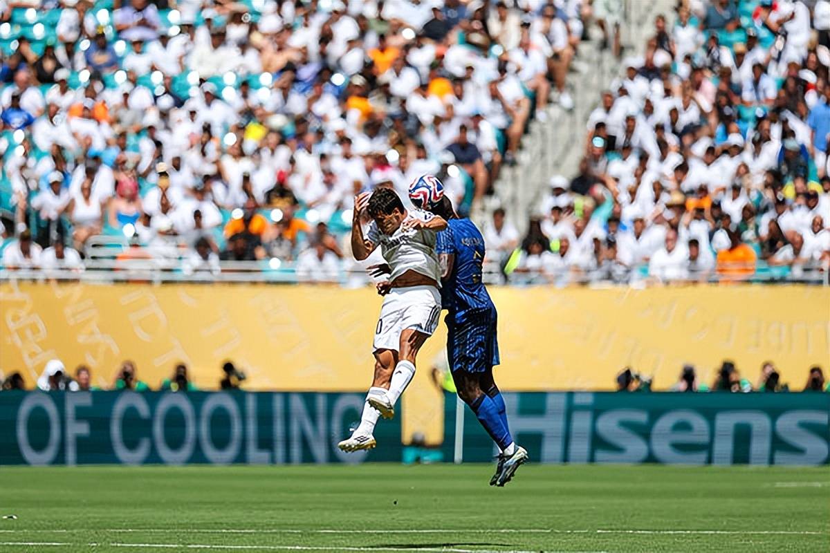 乐鱼体育网页版入口-关于皇家马德里队豪取连胜晋级半决赛的信息