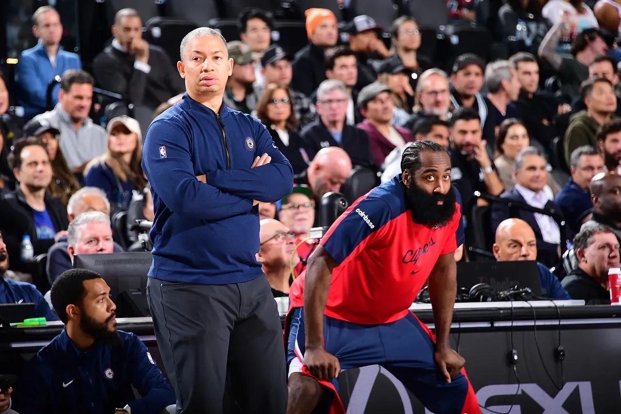 乐鱼体育官方入口-篮网队联手取得连胜，全队状态火热赢得瞩目的简单介绍