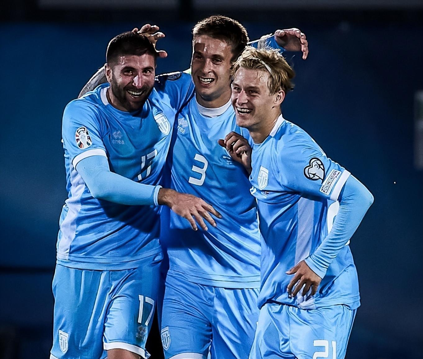 关于国内奇才脱颖而出进球后庆祝狂欢的信息