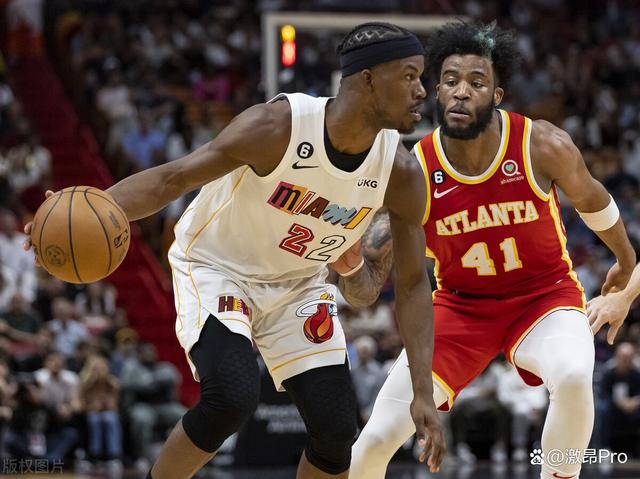 乐鱼体育直播-上海再胜四川，冲击东部第二位置