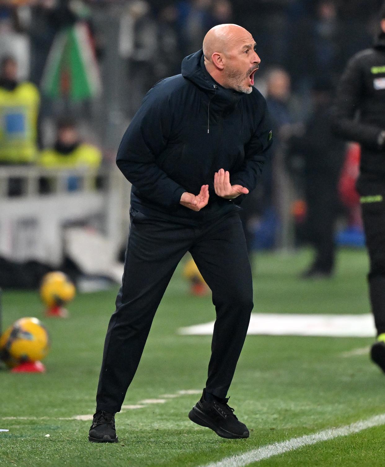 博洛尼亚主场大胜，后卫盯防严密无失误的简单介绍