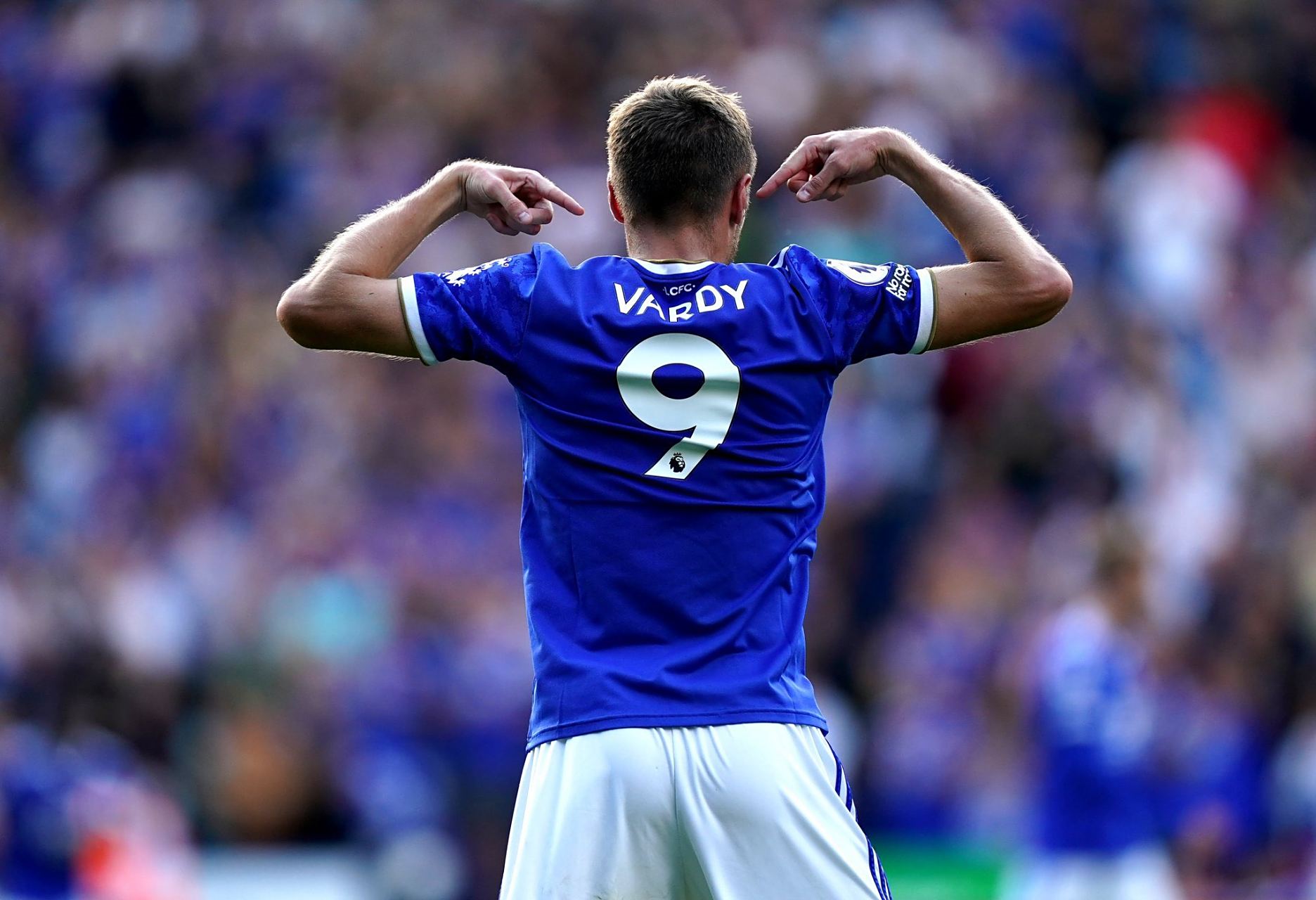 乐鱼体育新闻-关于太阳客场擒拿尼克斯，保持不败记录的信息