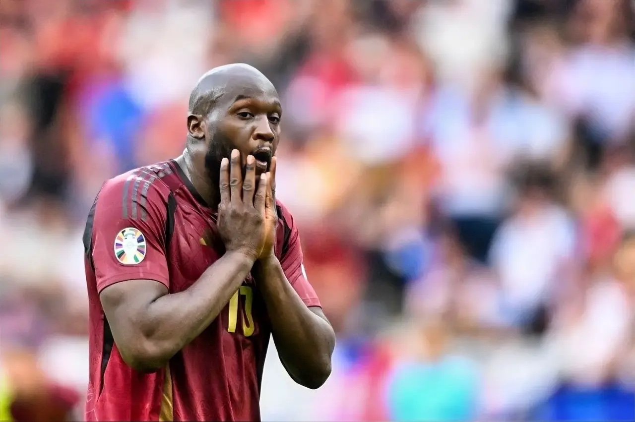 关于釜山逼平悉尼，险胜晋级下一轮的信息